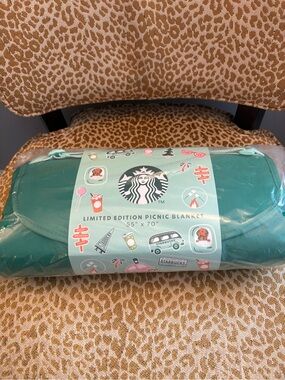 Starbucks Teal Green Limited Edition Picnic Blanket with Stickers